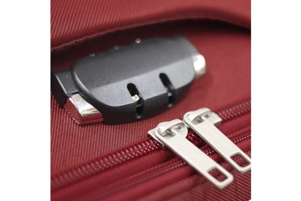 Set de 3 Valijas de Tela SWISS ARMOR Expand Color Rojo en Itau