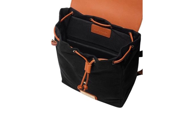 Mochila Gaston Luga urbana classy 2006 negro/marrón 13" en Itau