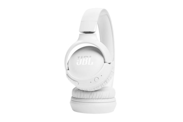 Auriculares JBL Tune 520BT Plegables con Bluetooth 5.3 y Driver de 33mm - Blanco en Itau
