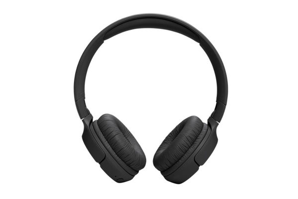 Auriculares JBL Tune 520BT Plegables con Bluetooth 5.3 y Driver de 33mm - Negro en Itau
