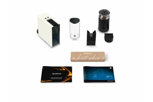 Cafetera NESPRESSO Essenza Mini C + Aeroccino Blanco en Itau