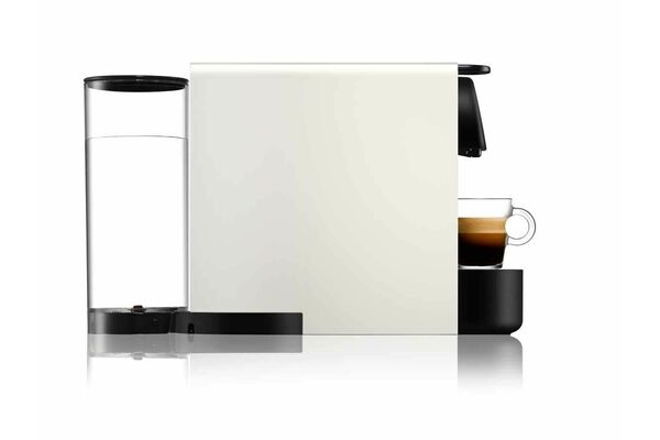 Cafetera NESPRESSO Essenza Mini C + Aeroccino Blanco en Itau
