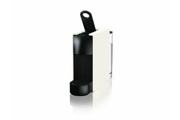 Cafetera NESPRESSO Essenza Mini C + Aeroccino Blanco en Itau