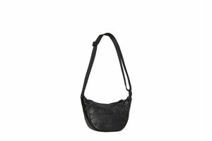 Riñonera NEW REBELS negro en Itau